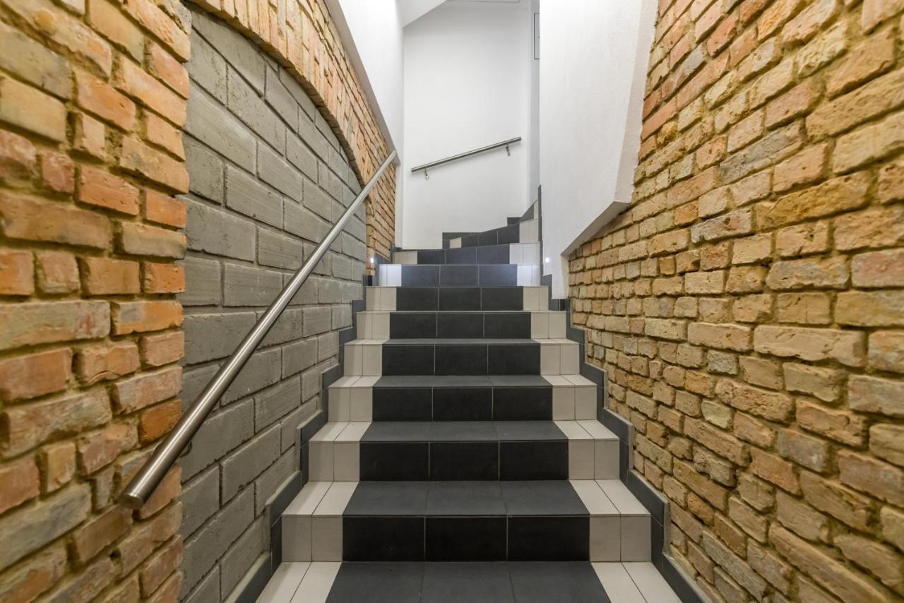 Underground Level Apartments Strzalowa By Renters Poznań Exterior foto